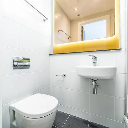Ensuite Single With Shared Kitchen In Quays Apartament Dublin