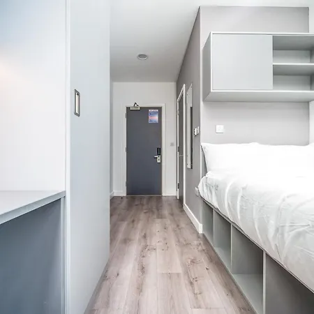 Ensuite Single With Shared Kitchen In Quays