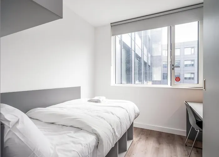 Ensuite Single With Shared Kitchen In Quays *