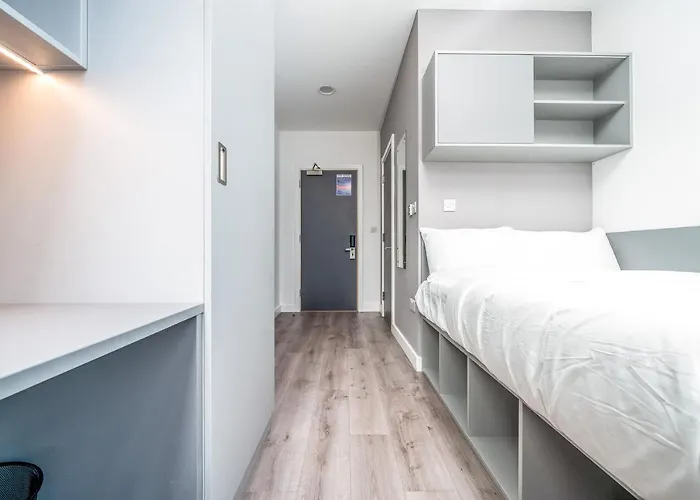 Ensuite Single With Shared Kitchen In Quays